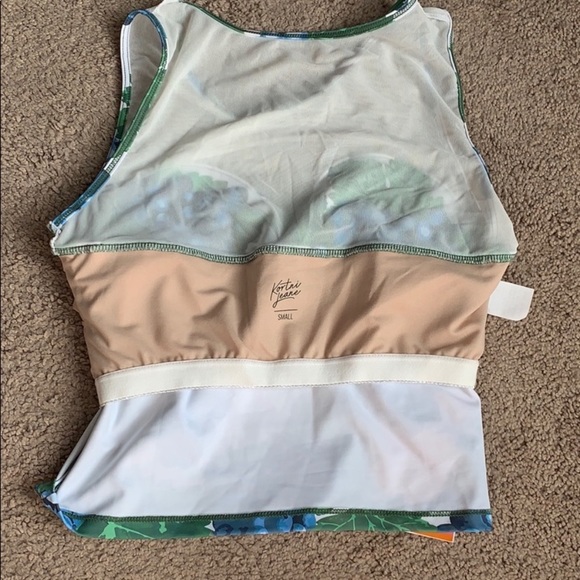 Kortni Jeane Grapes Top - Picture 4 of 4